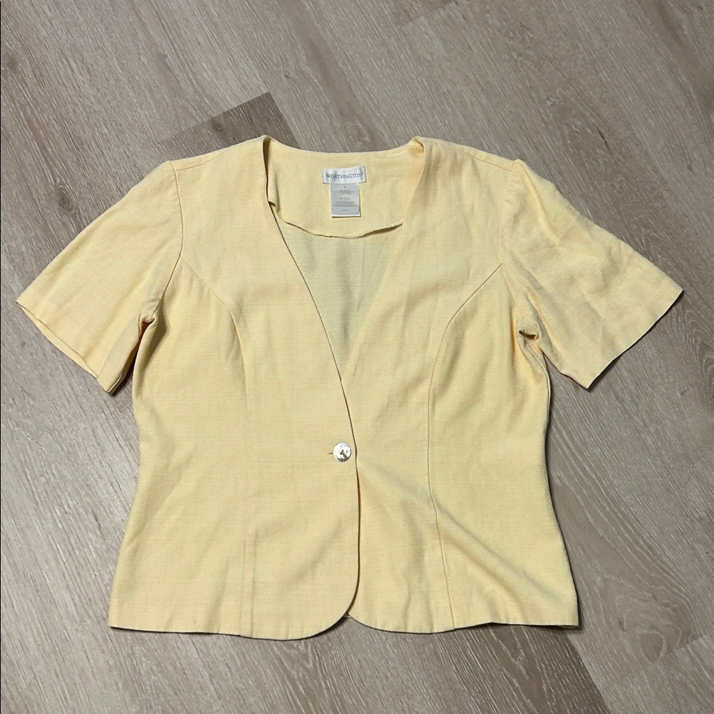 Worthington Pale Yellow Short Sleeve Blazer